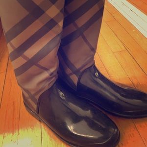 Burberry rain boots - barely worn